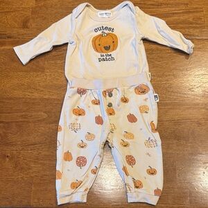 Rabbit and bear set size 6-9 months